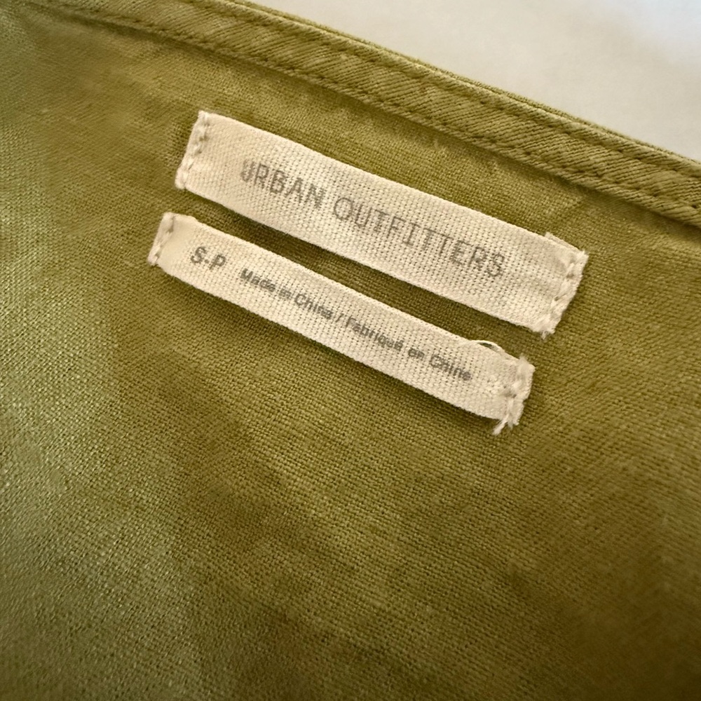 Urban Outfitters Green Asymmetrical Camisole with Tie Front - Picture 4 of 5
